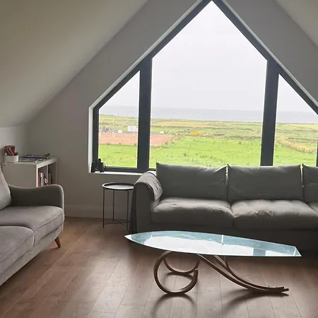 The Ocean Gable * Walshestown